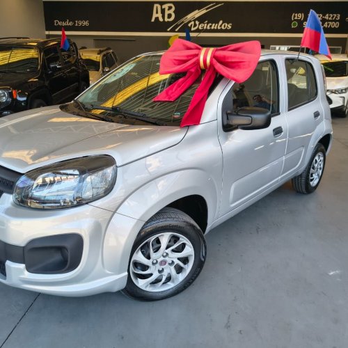 UNO   1.0 FIREFLY ATRACTIVE   4P